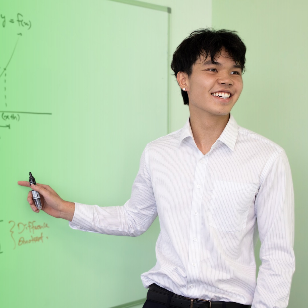Tao L., Mathologists tutor